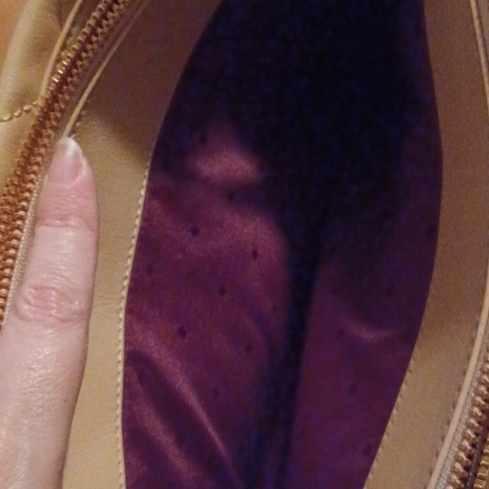 > Kate Spade Elegant Tan/pink Quilted Leather Tote Bag - Picture 7 of 16